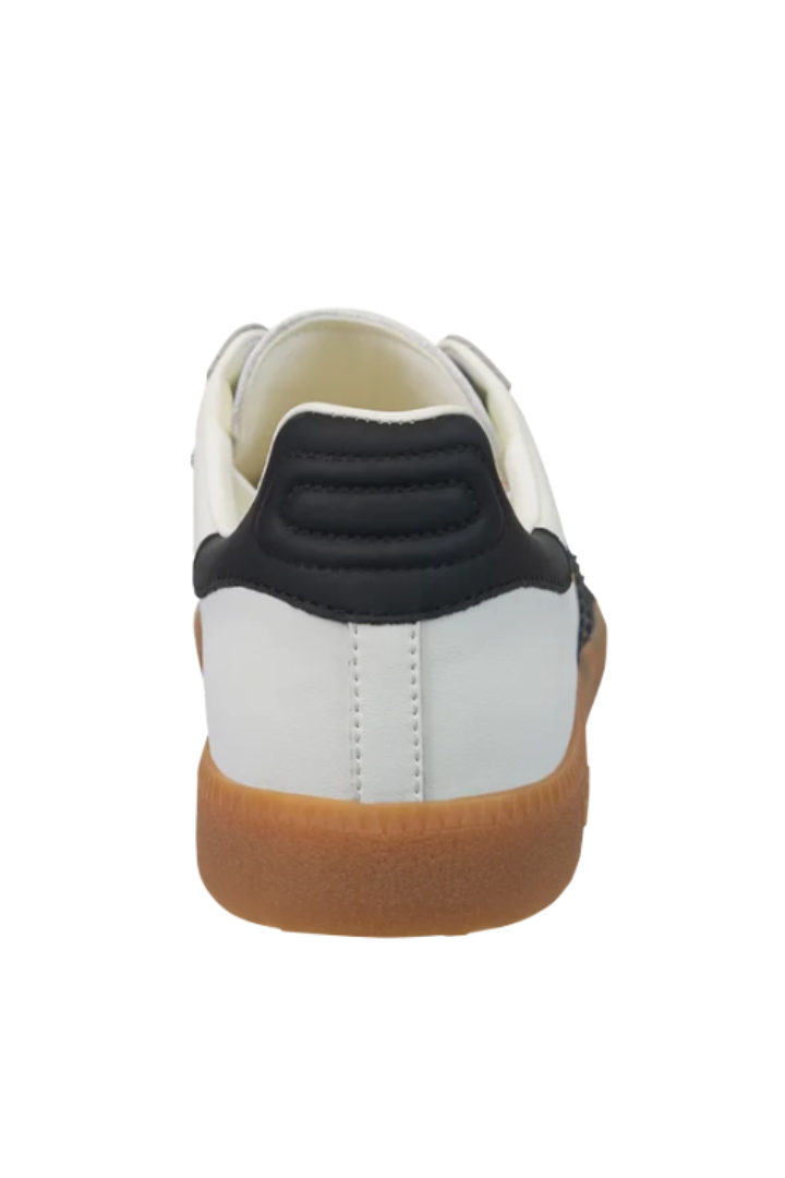 Back 70: Cloud-White Black-9- Shoes-BACK 70-Usher & Co - Women's Boutique Located in Atoka, OK and Durant, OK