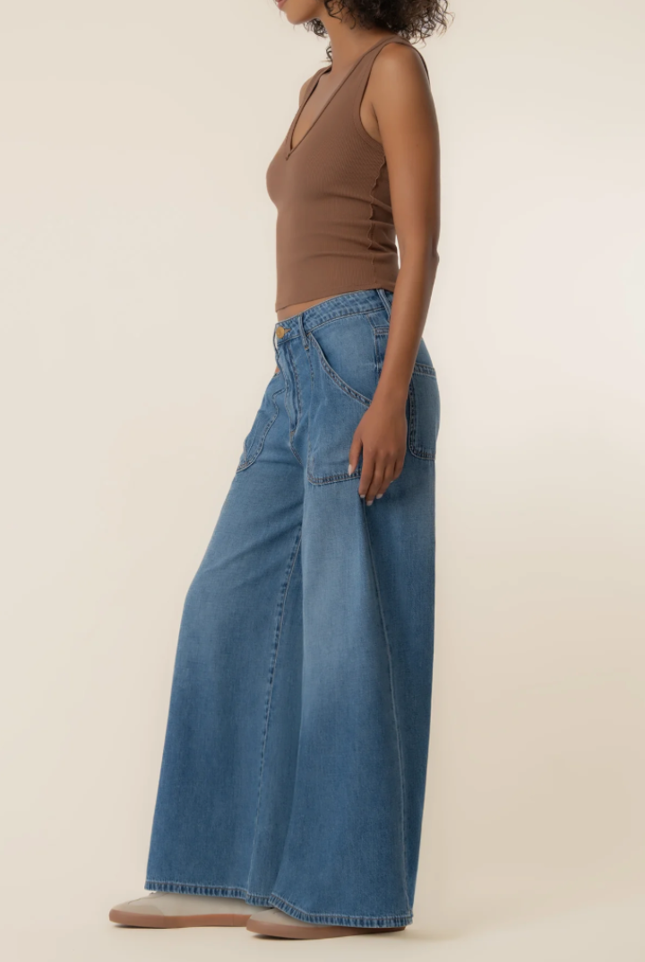 Kut From The Kloth: Blake-Simulated-5- Denim-KUT FROM THE KLOTH-Usher & Co - Women's Boutique Located in Atoka, OK and Durant, OK