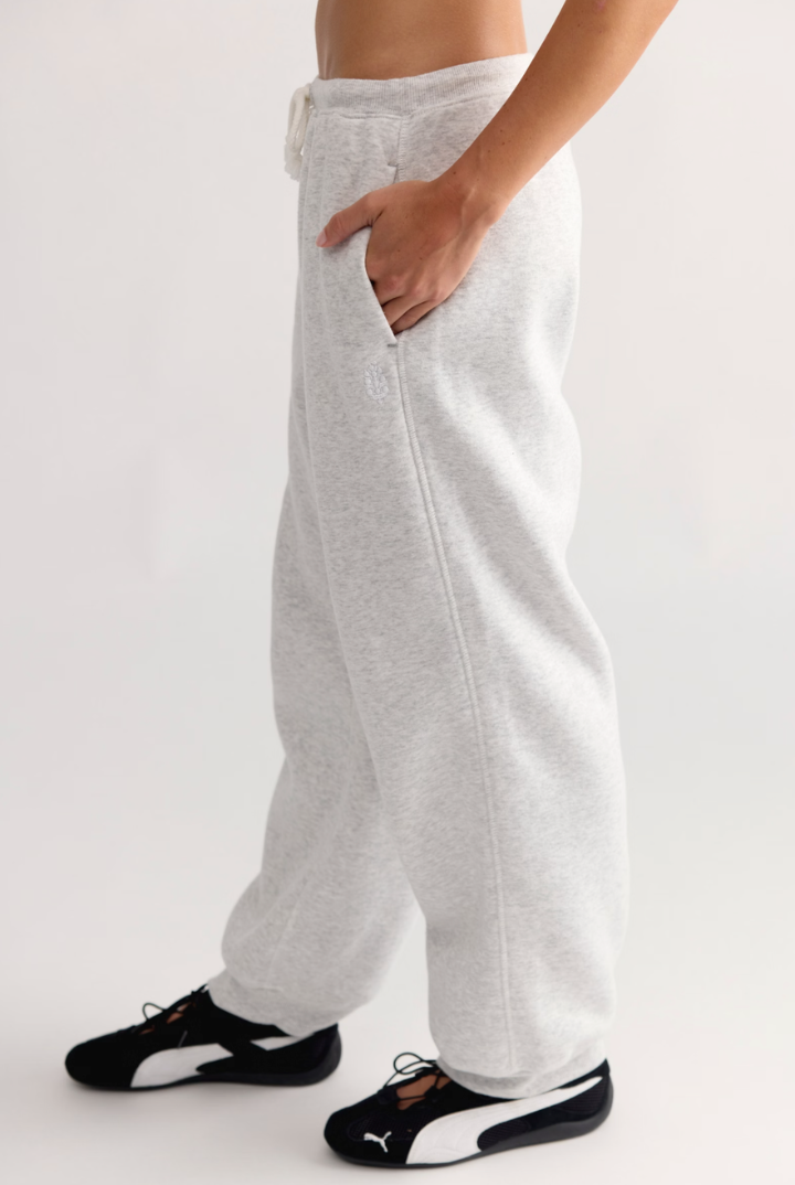 Free People Movement: Final Call Jogger-White Heather Grey-4- Bottoms-Free People Movement-Usher & Co - Women's Boutique Located in Atoka, OK and Durant, OK