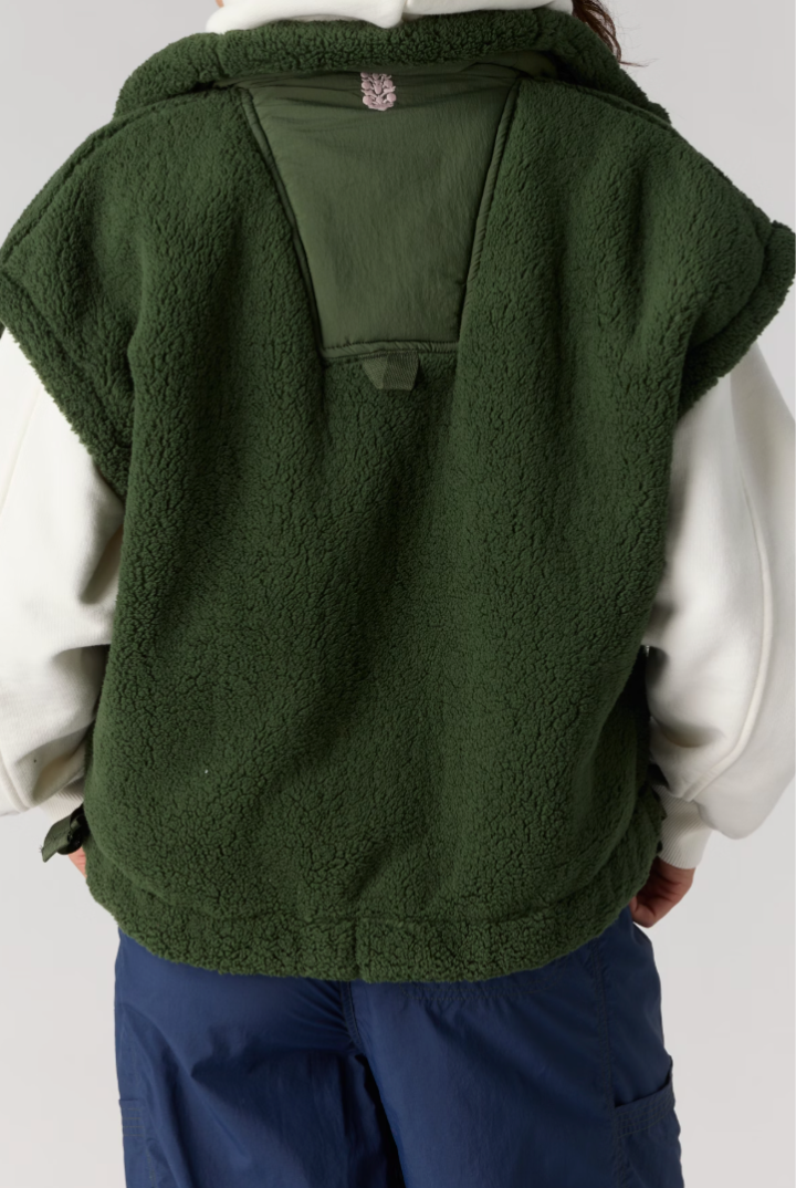 FP Movement: Scout It Out Vest-Ivy-2- Tops Over-Free People Movement-Usher & Co - Women's Boutique Located in Atoka, OK and Durant, OK