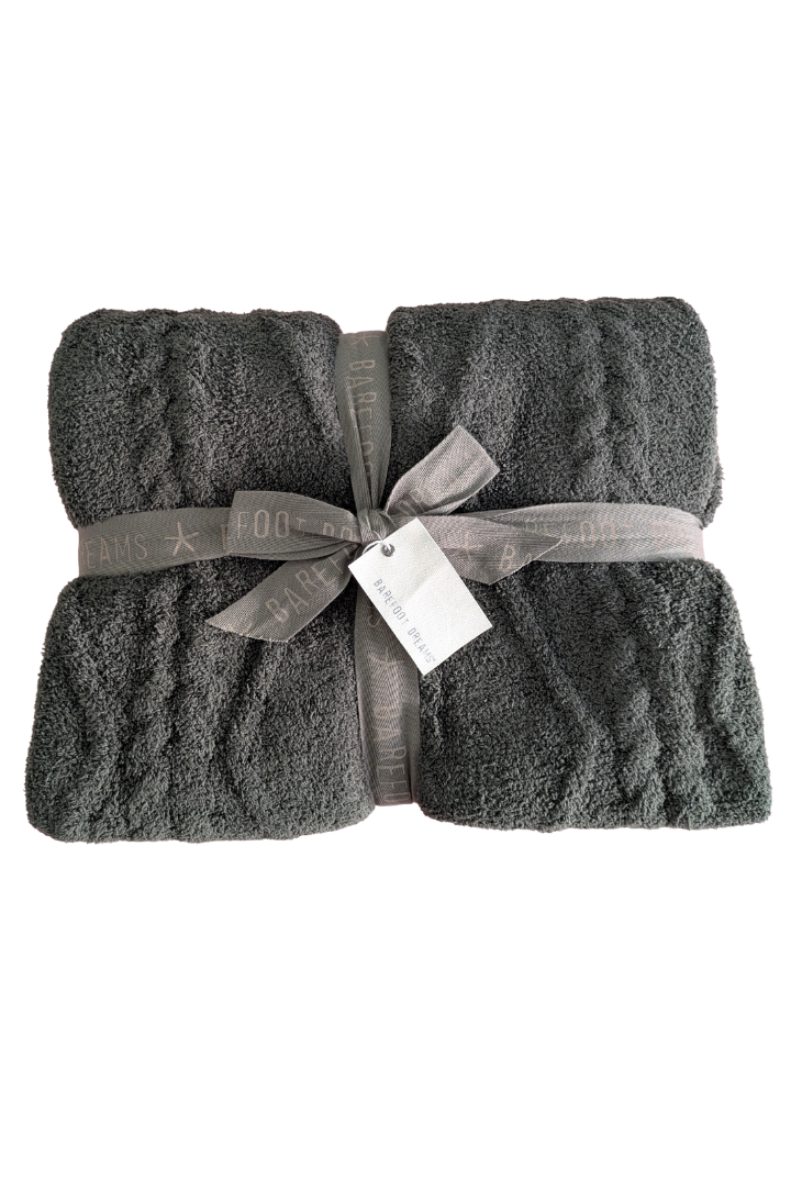 Barefoot Dreams: Fisherman Cable Throw-Dark Moss-11- Gift/Home-Barefoot Dreams-Usher & Co - Women's Boutique Located in Atoka, OK and Durant, OK