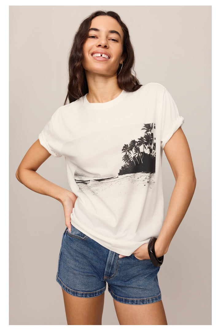 Z Supply: La Playa Boyfriend Tee-1- Tops-Z Supply-Usher & Co - Women's Boutique Located in Atoka, OK and Durant, OK