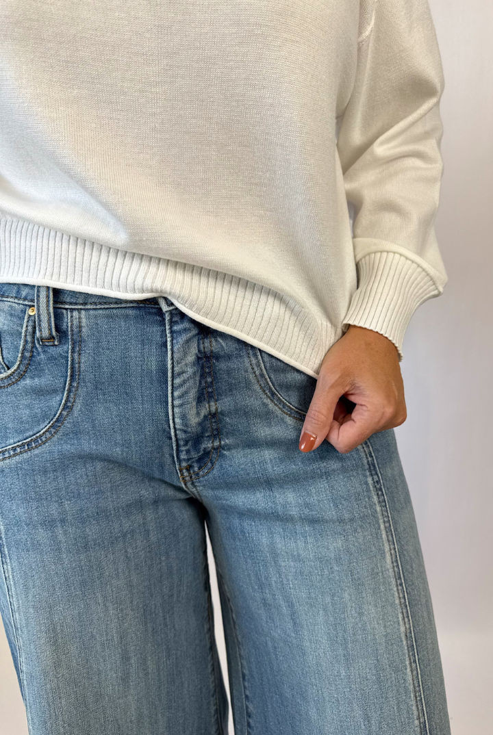 Kut From The Kloth: Blake High Rise Super Wide-Wistfulness-5- Denim-KUT FROM THE KLOTH-Usher & Co - Women's Boutique Located in Atoka, OK and Durant, OK
