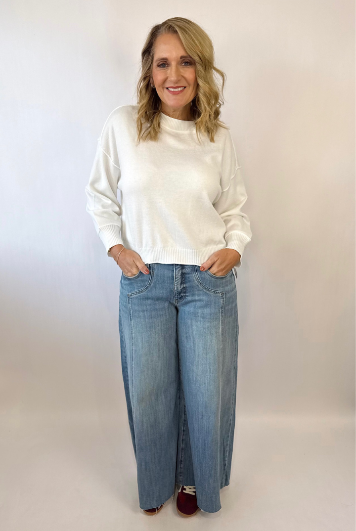 Kut From The Kloth: Blake High Rise Super Wide-Wistfulness-5- Denim-KUT FROM THE KLOTH-Usher & Co - Women's Boutique Located in Atoka, OK and Durant, OK