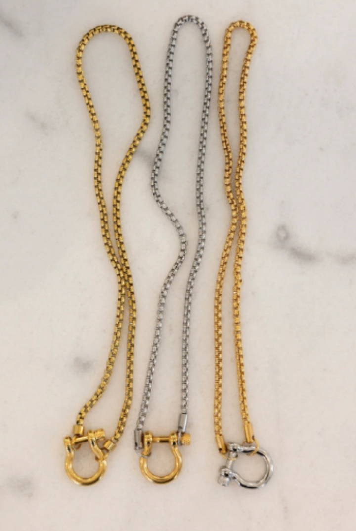 Locket Necklace-Two Toned-7- Jewelry-ChanSutt Pearls-Usher & Co - Women's Boutique Located in Atoka, OK and Durant, OK