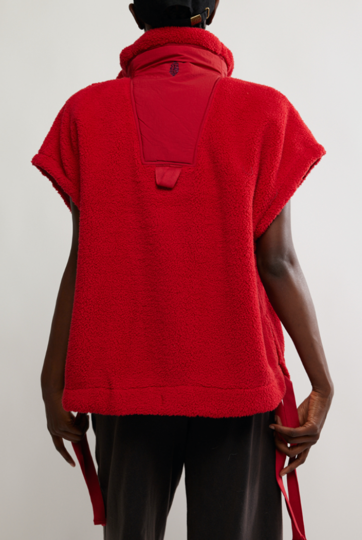 FP Movement: Scout It Out Fleece Vest-Cranberry-2- Tops Over-Free People Movement-Usher & Co - Women's Boutique Located in Atoka, OK and Durant, OK