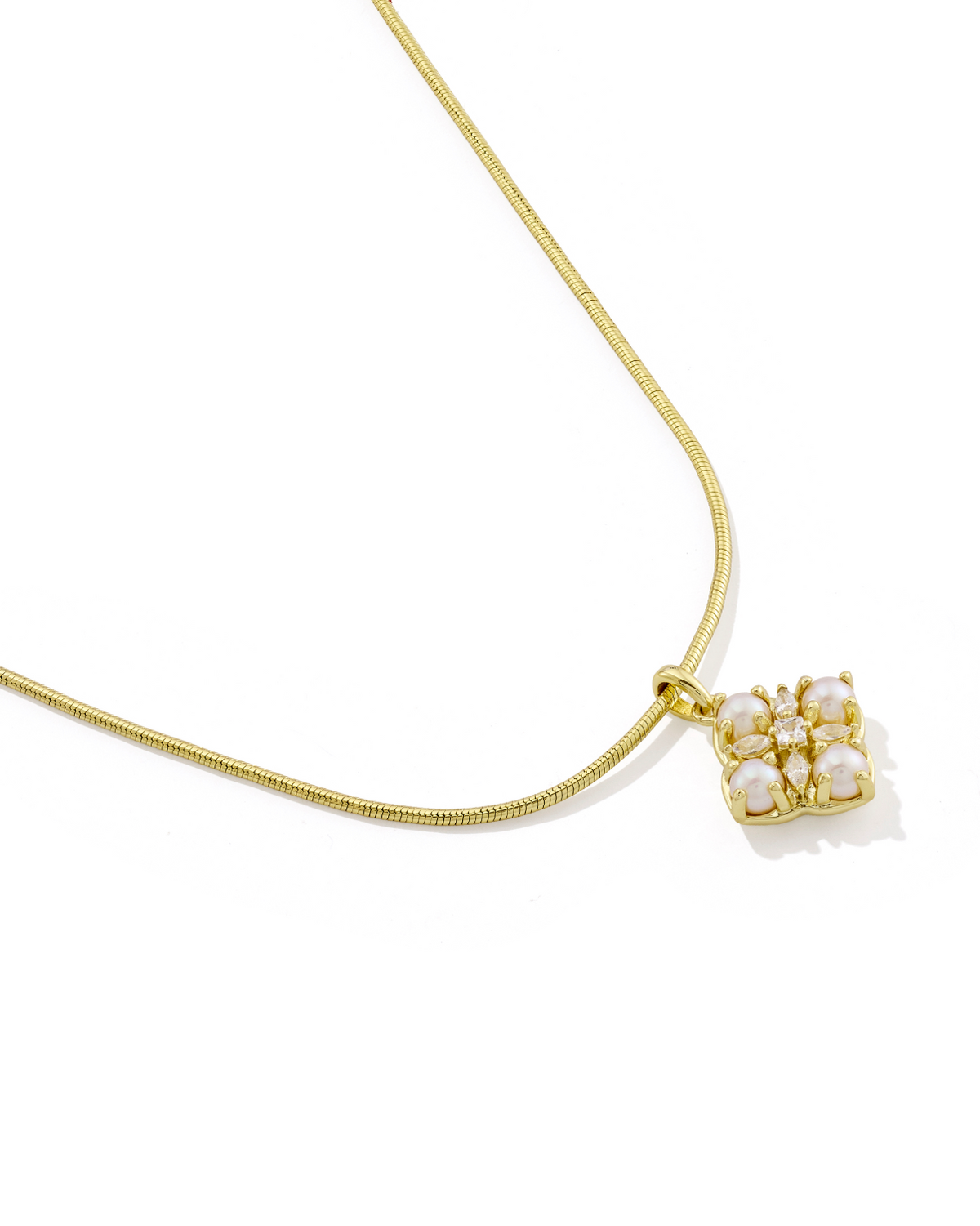 Kendra Scott: Dira Pearl Necklace-Gold-7- Jewelry-Kendra Scott-Usher & Co - Women's Boutique Located in Atoka, OK and Durant, OK