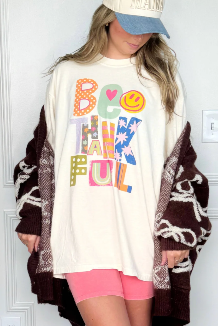 Be Thankful Tee-1- Tops-Poppy & Pine-Usher & Co - Women's Boutique Located in Atoka, OK and Durant, OK