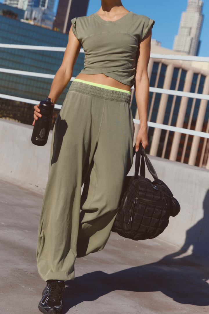 Free People Movement: Hot Shot Crossover Set-Terrain-3- Sets/Lounge-Free People Movement-Usher & Co - Women's Boutique Located in Atoka, OK and Durant, OK