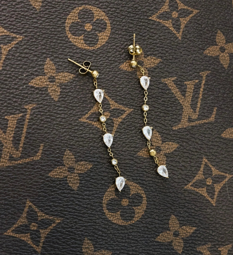 Ashton Earrings-Gold-7- Jewelry-CHANSUTTPEARLS-Usher & Co - Women's Boutique Located in Atoka, OK and Durant, OK