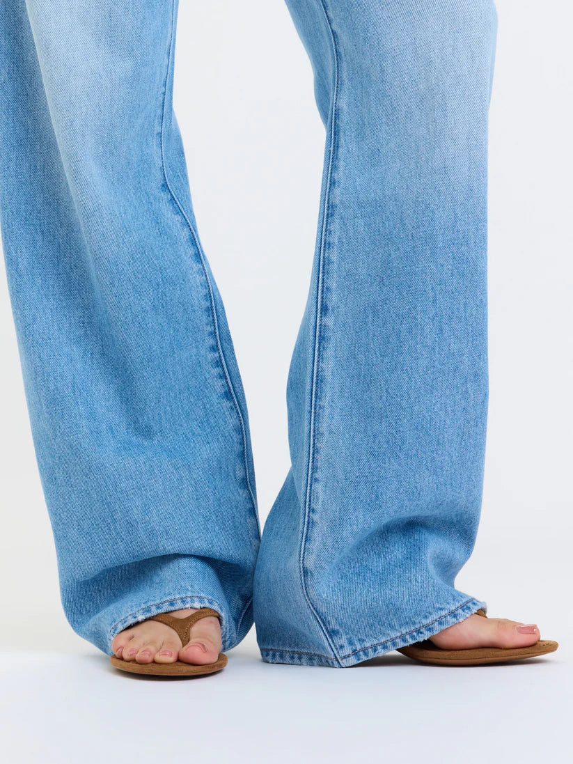DAZE: 2K Baggy-Pulse-5- Denim-DAZE-Usher & Co - Women's Boutique Located in Atoka, OK and Durant, OK