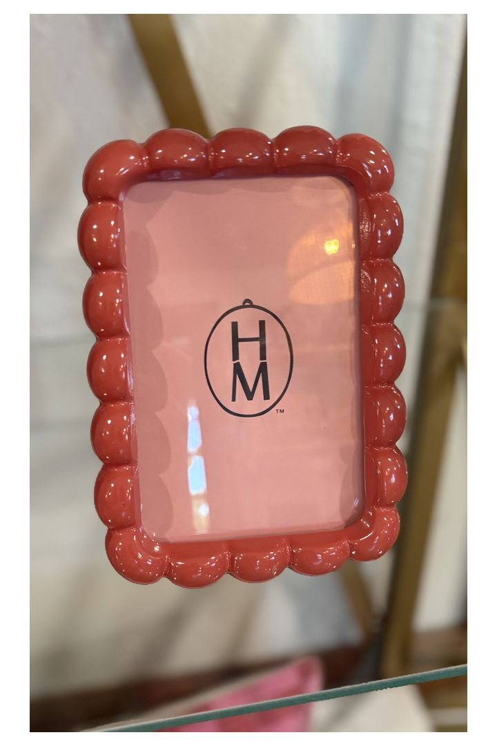 Scalloped Photo Frame-11- Gift/Home-Hazel Mazel-Usher & Co - Women's Boutique Located in Atoka, OK and Durant, OK