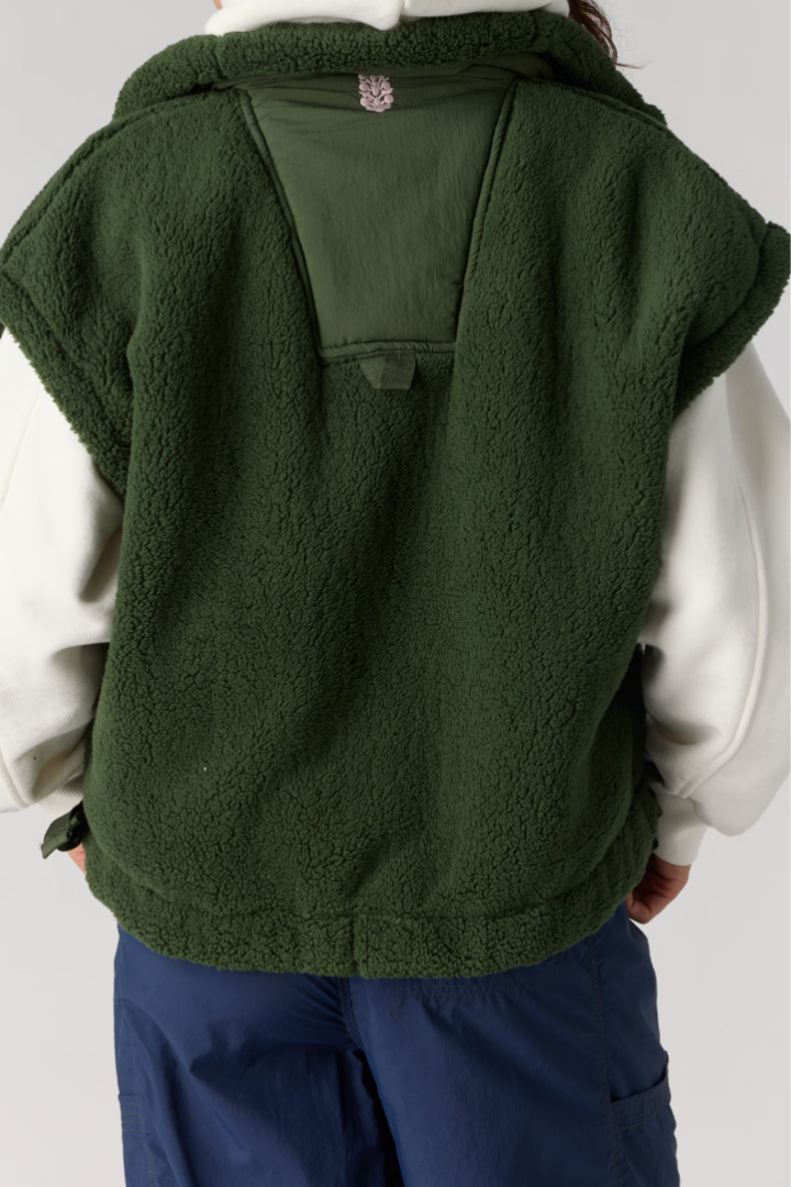 FP Movement: Scout It Out Vest-Ivy-2- Tops Over-Free People Movement-Usher & Co - Women's Boutique Located in Atoka, OK and Durant, OK