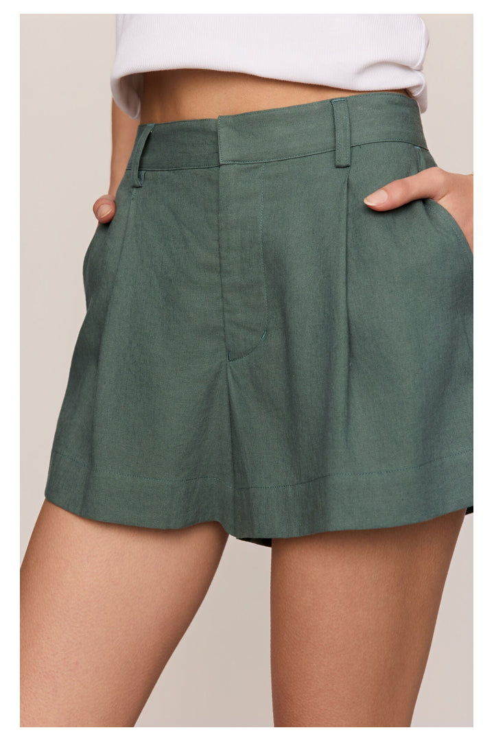 Z Supply: Vantage Linen Short - Everglade-4- Bottoms-Z Supply-Usher & Co - Women's Boutique Located in Atoka, OK and Durant, OK