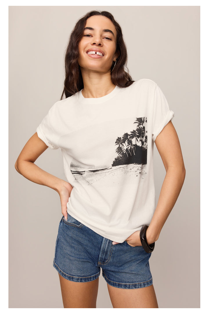 Z Supply: La Playa Boyfriend Tee-1- Tops-Z Supply-Usher & Co - Women's Boutique Located in Atoka, OK and Durant, OK