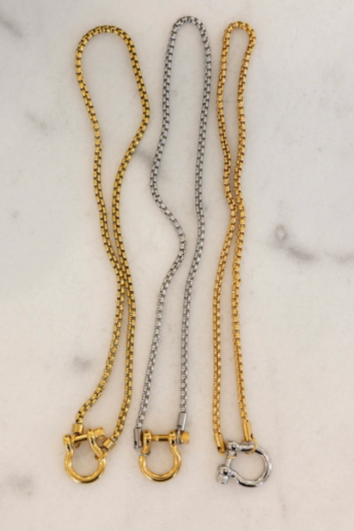 Locket Necklace-Gold-7- Jewelry-ChanSutt Pearls-Usher & Co - Women's Boutique Located in Atoka, OK and Durant, OK