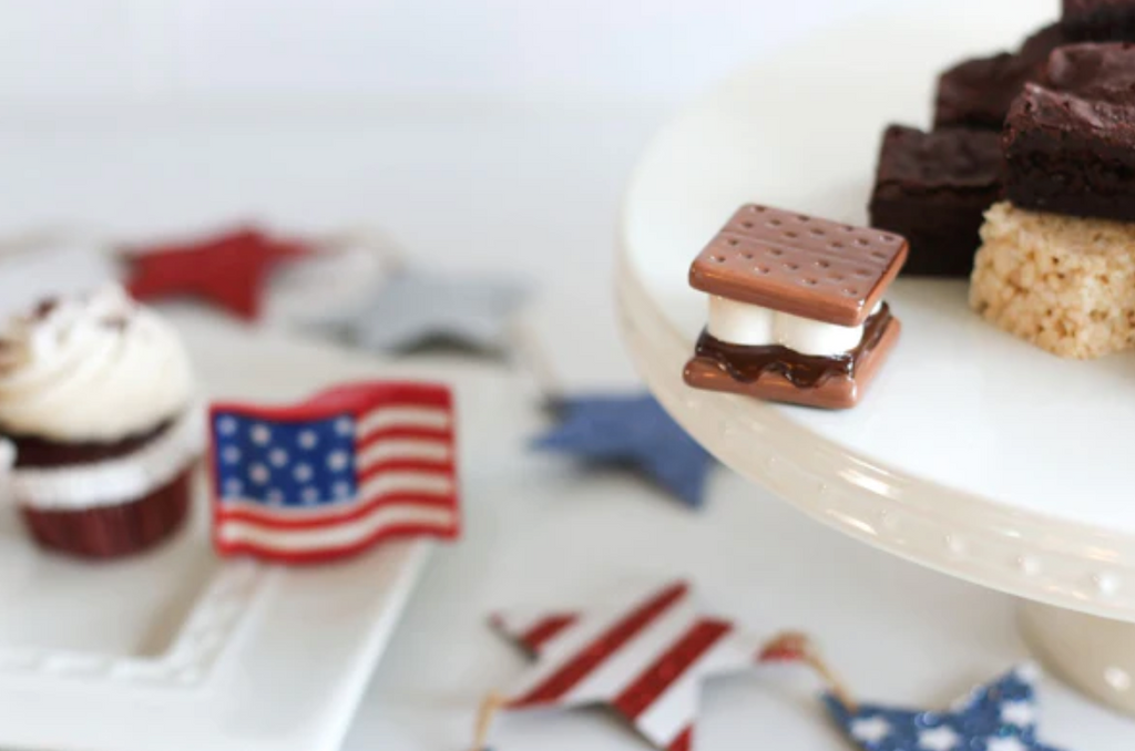 Nora Fleming: Mini gimme s'more-Kitchen-NORA FLEMING-Usher & Co - Women's Boutique Located in Atoka, OK and Durant, OK