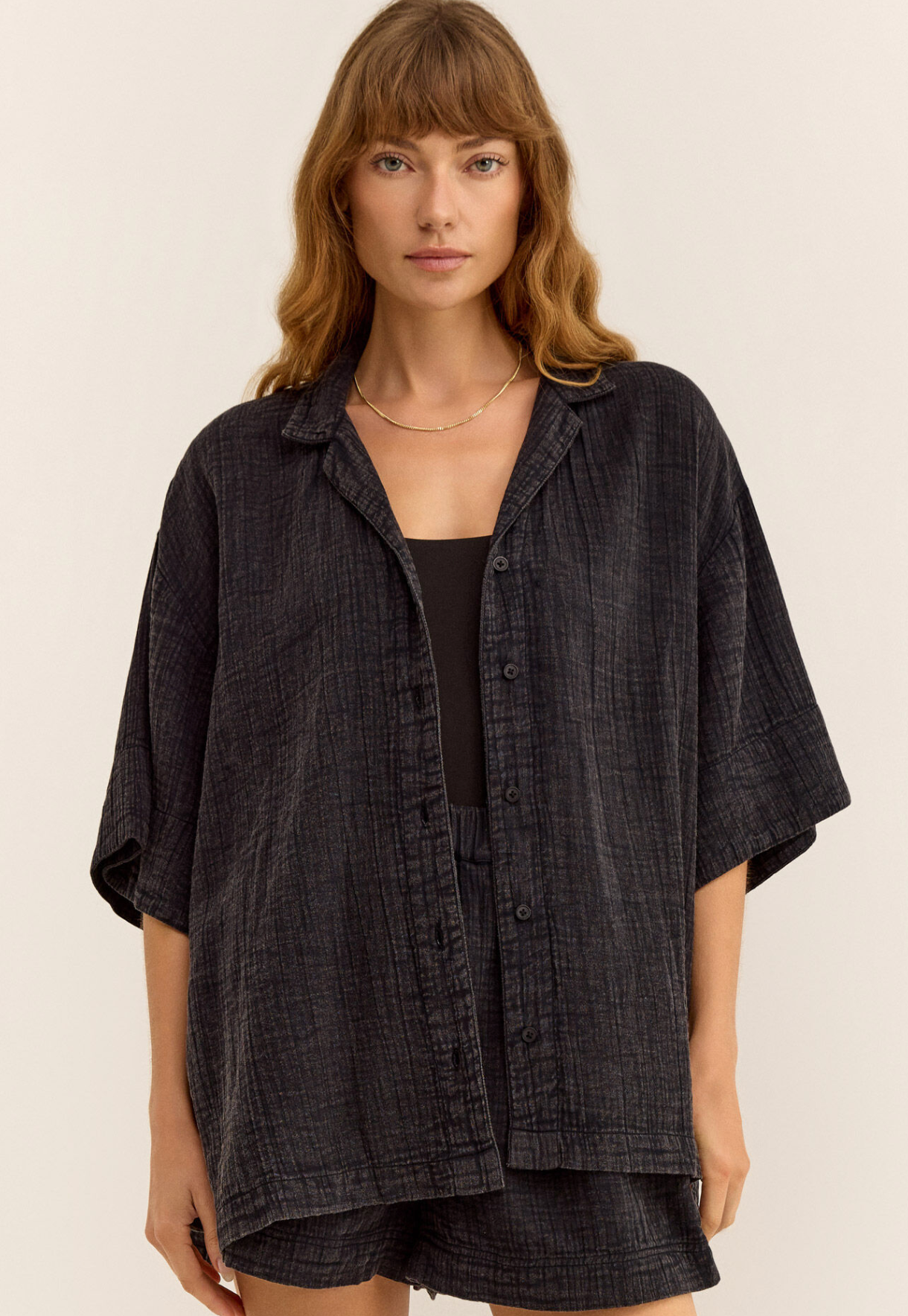 Z Supply: Wave Breaker Gauze Shirt-Black-14-DISTRESSED-Z SUPPLY-Usher & Co - Women's Boutique Located in Atoka, OK and Durant, OK