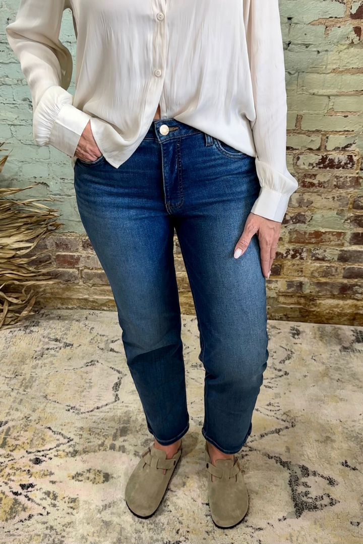 Kut From The Kloth: Elizabeth-Observe-14-DISTRESSED-KUT FROM THE KLOTH-Usher & Co - Women's Boutique Located in Atoka, OK and Durant, OK