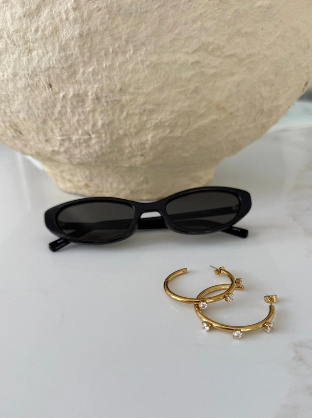 Willow Hoops Earrings-Gold-7- Jewelry-ChanSutt Pearls-Usher & Co - Women's Boutique Located in Atoka, OK and Durant, OK
