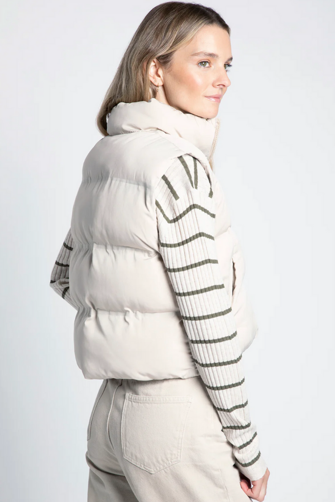 Issey Vest-OUTERWEAR-THREAD AND SUPPLY-Usher & Co - Women's Boutique Located in Atoka, OK and Durant, OK
