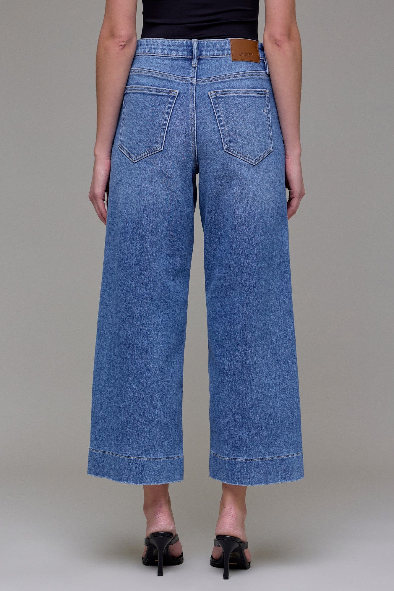 HIDDEN: Nori High Rise Wide Leg-5- Denim-Hidden-Usher & Co - Women's Boutique Located in Atoka, OK and Durant, OK