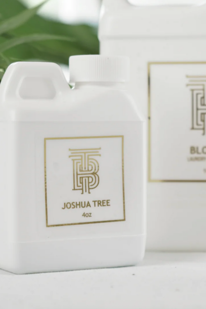 THOMAS BLONDE: Laundry Detergent-11- Gift/Home-Thomas Blonde-Usher & Co - Women's Boutique Located in Atoka, OK and Durant, OK